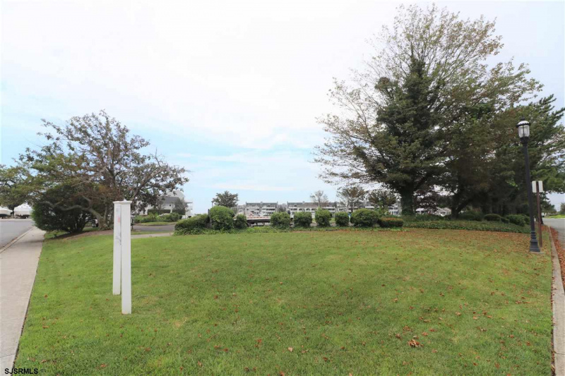 536 Sunrise, Somers Point, New Jersey 08244, 1 Bedroom Bedrooms, 3 Rooms Rooms,1 BathroomBathrooms,Condominium,For Sale,Sunrise,540616