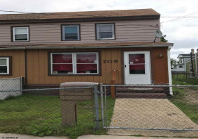 709 Dock St, Millville, New Jersey 08332, 3 Bedrooms Bedrooms, 5 Rooms Rooms,1 BathroomBathrooms,Residential,For Sale,Dock St,543090