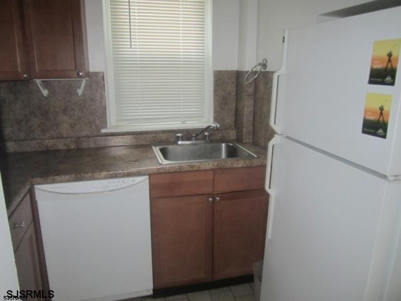 19 Weymouth, New Jersey 08406, 2 Bedrooms Bedrooms, 4 Rooms Rooms,1 BathroomBathrooms,Rental non-commercial,For Sale,Weymouth,543114