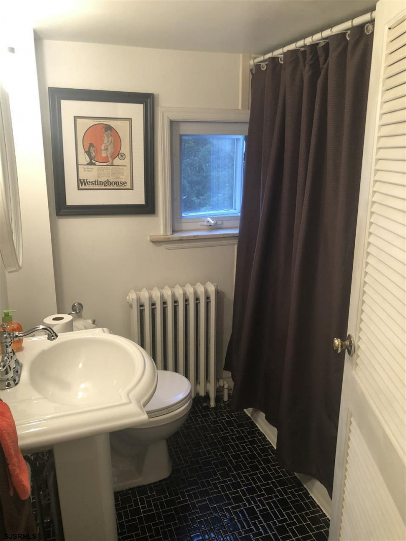 1007 Shore, Northfield, New Jersey 08234, 4 Bedrooms Bedrooms, 15 Rooms Rooms,2 BathroomsBathrooms,Residential,For Sale,Shore,543108