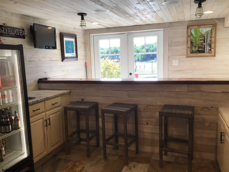 472 Ridge Lane, Mays Landing, New Jersey 08330, 4 Bedrooms Bedrooms, 11 Rooms Rooms,4 BathroomsBathrooms,Residential,For Sale,Ridge Lane,543117