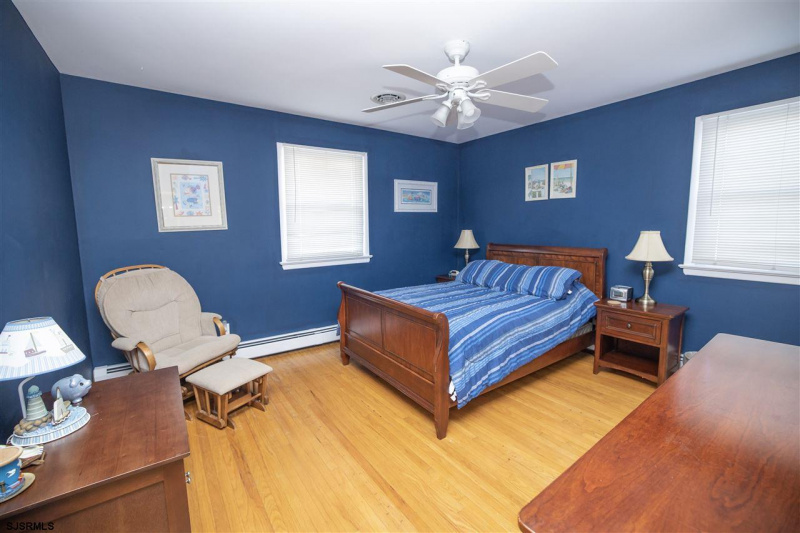 2104 Ocean Ave, Brigantine, New Jersey 08203, 5 Bedrooms Bedrooms, 10 Rooms Rooms,2 BathroomsBathrooms,Residential,For Sale,Ocean Ave,543119