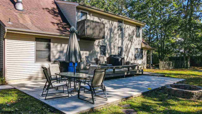 38 Church Rd, Marmora, New Jersey 08223, 4 Bedrooms Bedrooms, 10 Rooms Rooms,2 BathroomsBathrooms,Residential,For Sale,Church Rd,543123
