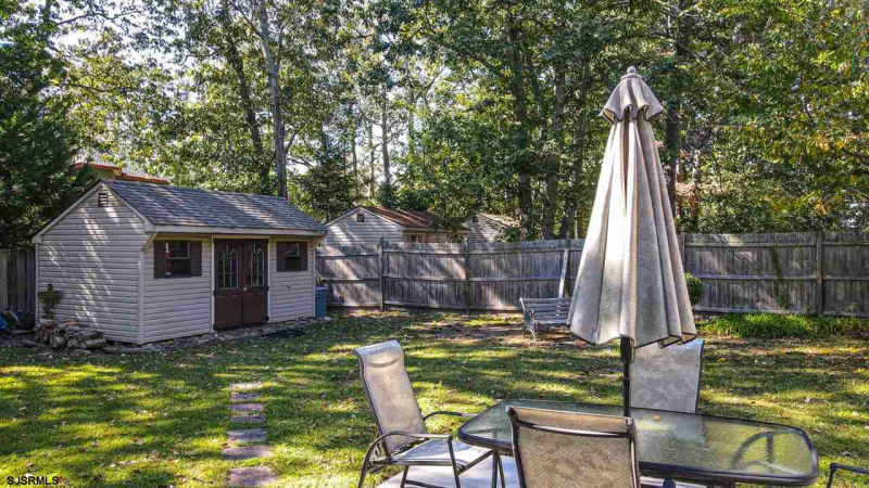 38 Church Rd, Marmora, New Jersey 08223, 4 Bedrooms Bedrooms, 10 Rooms Rooms,2 BathroomsBathrooms,Residential,For Sale,Church Rd,543123