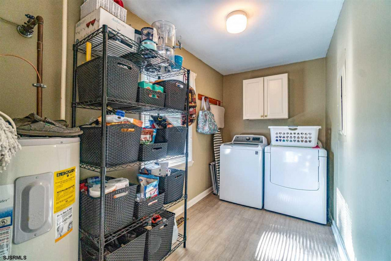 38 Church Rd, Marmora, New Jersey 08223, 4 Bedrooms Bedrooms, 10 Rooms Rooms,2 BathroomsBathrooms,Residential,For Sale,Church Rd,543123