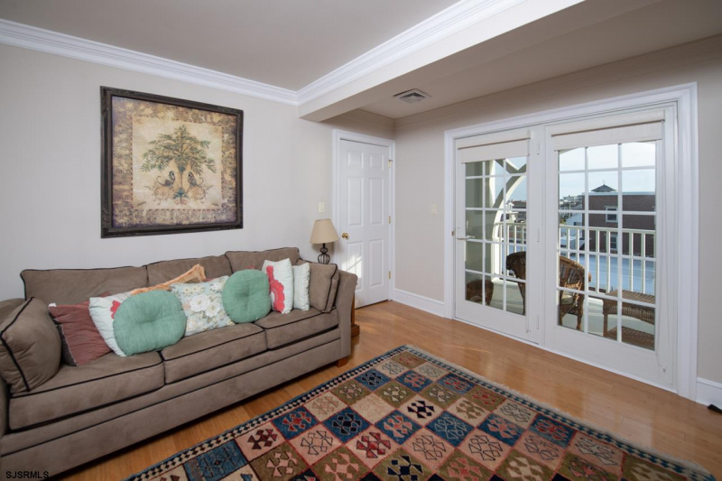 1 24, Longport, New Jersey 08403, 3 Bedrooms Bedrooms, 10 Rooms Rooms,3 BathroomsBathrooms,Condominium,For Sale,24,543118