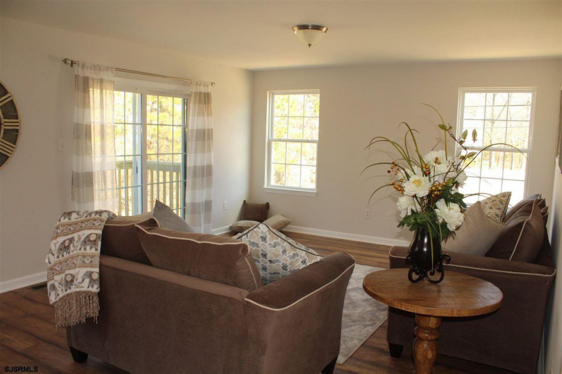 156 Rochelle, Egg Harbor Township, New Jersey 08234, 3 Bedrooms Bedrooms, 10 Rooms Rooms,2 BathroomsBathrooms,Residential,For Sale,Rochelle,543242