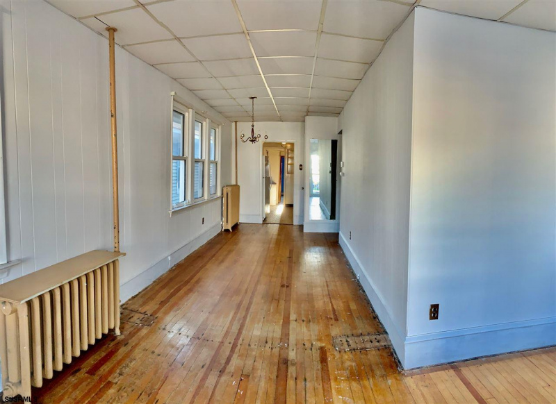 222 Oxford, Ventnor Heights, New Jersey 08406, 3 Bedrooms Bedrooms, 6 Rooms Rooms,1 BathroomBathrooms,Residential,For Sale,Oxford,541324