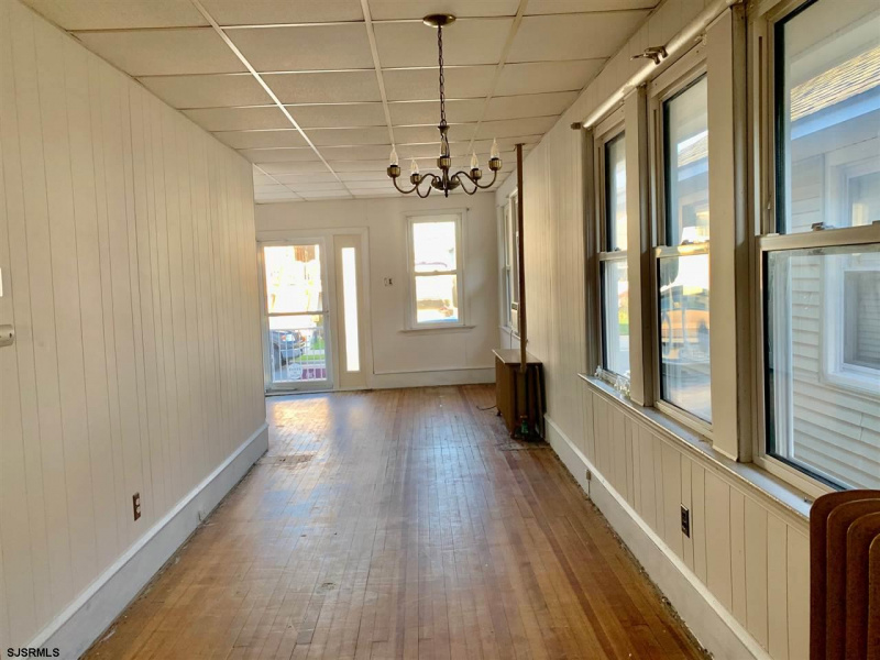 222 Oxford, Ventnor Heights, New Jersey 08406, 3 Bedrooms Bedrooms, 6 Rooms Rooms,1 BathroomBathrooms,Residential,For Sale,Oxford,541324