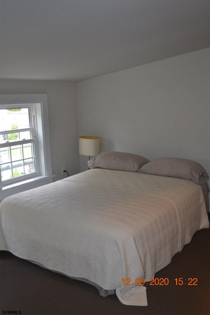 1011 Maple, Linwood, New Jersey 08221-1718, 2 Bedrooms Bedrooms, 6 Rooms Rooms,2 BathroomsBathrooms,Residential,For Sale,Maple,542028