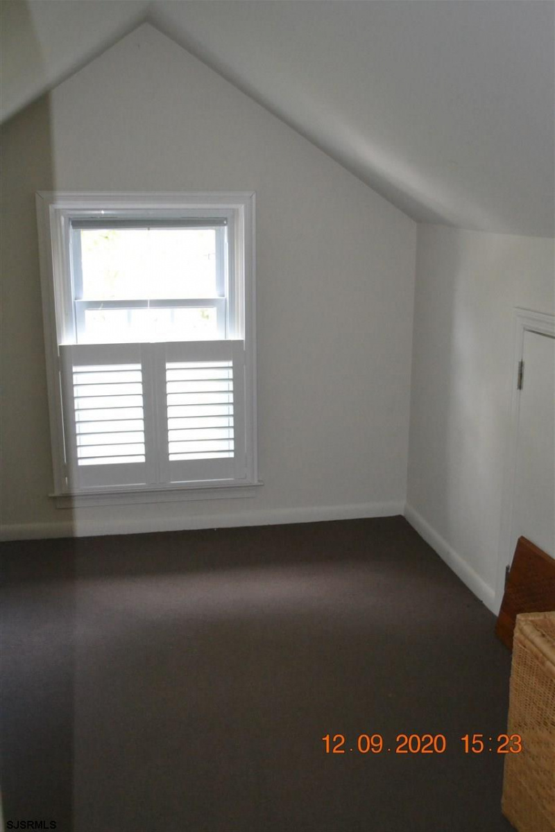 1011 Maple, Linwood, New Jersey 08221-1718, 2 Bedrooms Bedrooms, 6 Rooms Rooms,2 BathroomsBathrooms,Residential,For Sale,Maple,542028