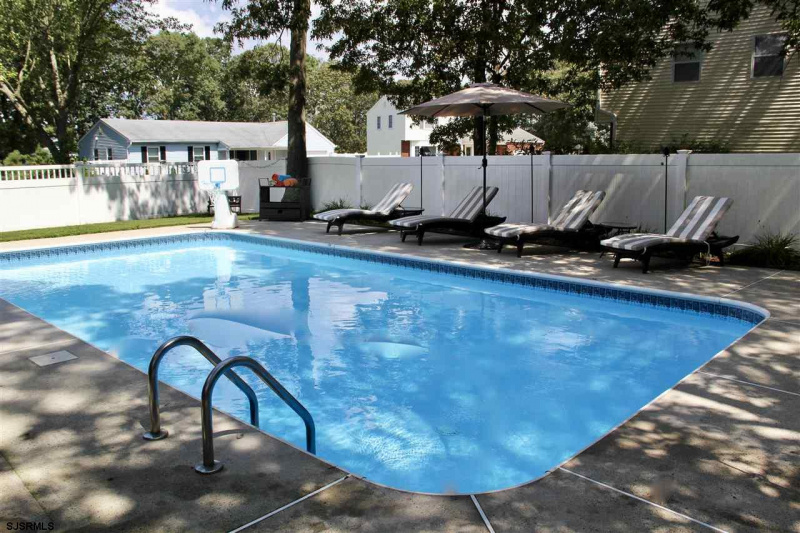 68 Defeo Lane, Somers Point, New Jersey 08244, 4 Bedrooms Bedrooms, 9 Rooms Rooms,2 BathroomsBathrooms,Residential,For Sale,Defeo Lane,540654