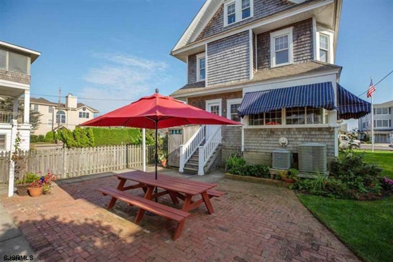 2204 Wesley, Ocean City, New Jersey 08226, 7 Bedrooms Bedrooms, 15 Rooms Rooms,2 BathroomsBathrooms,Residential,For Sale,Wesley,543356