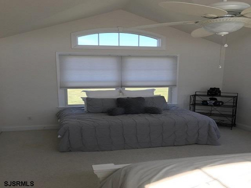 2 Neptune Dr, New Jersey 08244, 3 Bedrooms Bedrooms, 6 Rooms Rooms,3 BathroomsBathrooms,Rental non-commercial,For Sale,Neptune Dr,543404