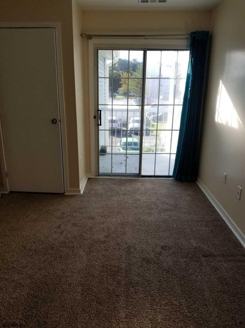 321 Heathercroft, New Jersey 08234, 2 Bedrooms Bedrooms, 5 Rooms Rooms,1 BathroomBathrooms,Rental non-commercial,For Sale,Heathercroft,543420