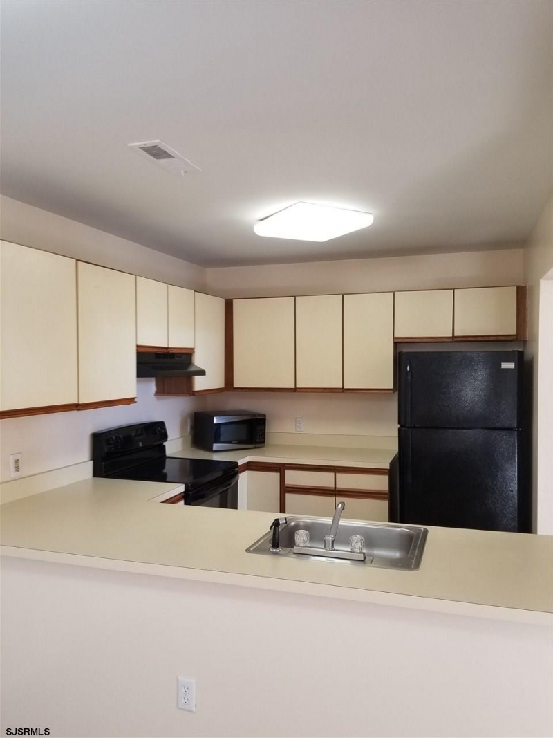 321 Heathercroft, New Jersey 08234, 2 Bedrooms Bedrooms, 5 Rooms Rooms,1 BathroomBathrooms,Rental non-commercial,For Sale,Heathercroft,543420