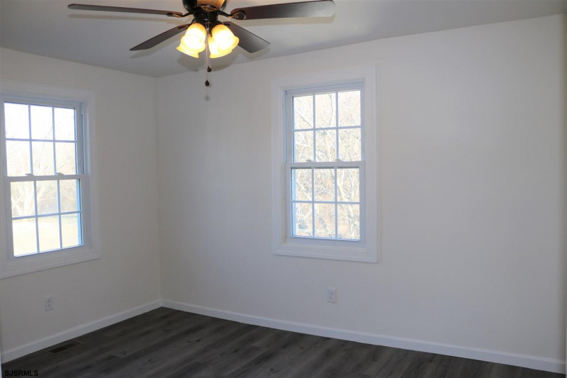 229 Jefferson Ave, Woodbine Borough, New Jersey 08270, 3 Bedrooms Bedrooms, 10 Rooms Rooms,2 BathroomsBathrooms,Residential,For Sale,Jefferson Ave,540706
