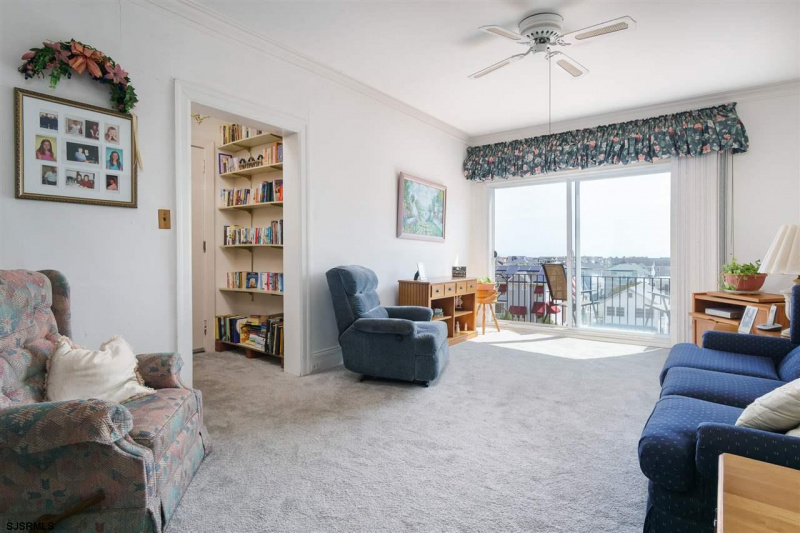 300 Ocean Ave, Ocean City, New Jersey 08226, 2 Bedrooms Bedrooms, 5 Rooms Rooms,1 BathroomBathrooms,Condominium,For Sale,Ocean Ave,528097