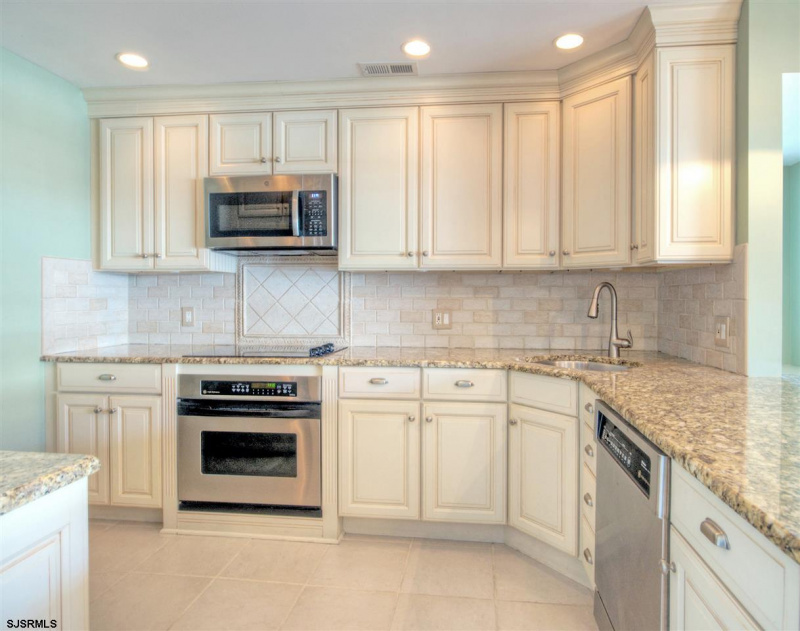 1710 Harbour Cv S, Somers Point, New Jersey 08244, 3 Bedrooms Bedrooms, 7 Rooms Rooms,2 BathroomsBathrooms,Condominium,For Sale,Harbour Cv S,541590