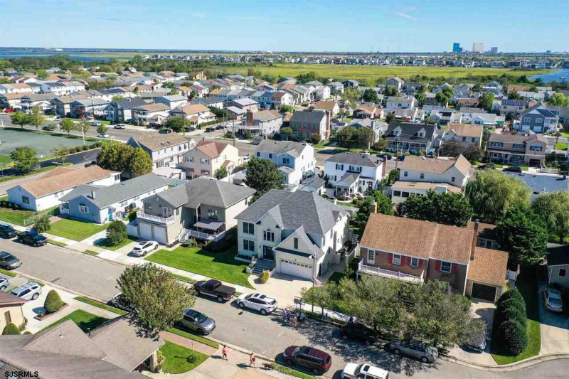 307 Windsor, Ventnor, New Jersey 08406, 4 Bedrooms Bedrooms, 9 Rooms Rooms,2 BathroomsBathrooms,Residential,For Sale,Windsor,543445