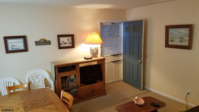 825 Plymouth Pl, Ocean City, New Jersey 08226, 1 Bedroom Bedrooms, 4 Rooms Rooms,1 BathroomBathrooms,Condominium,For Sale,Plymouth Pl,543455