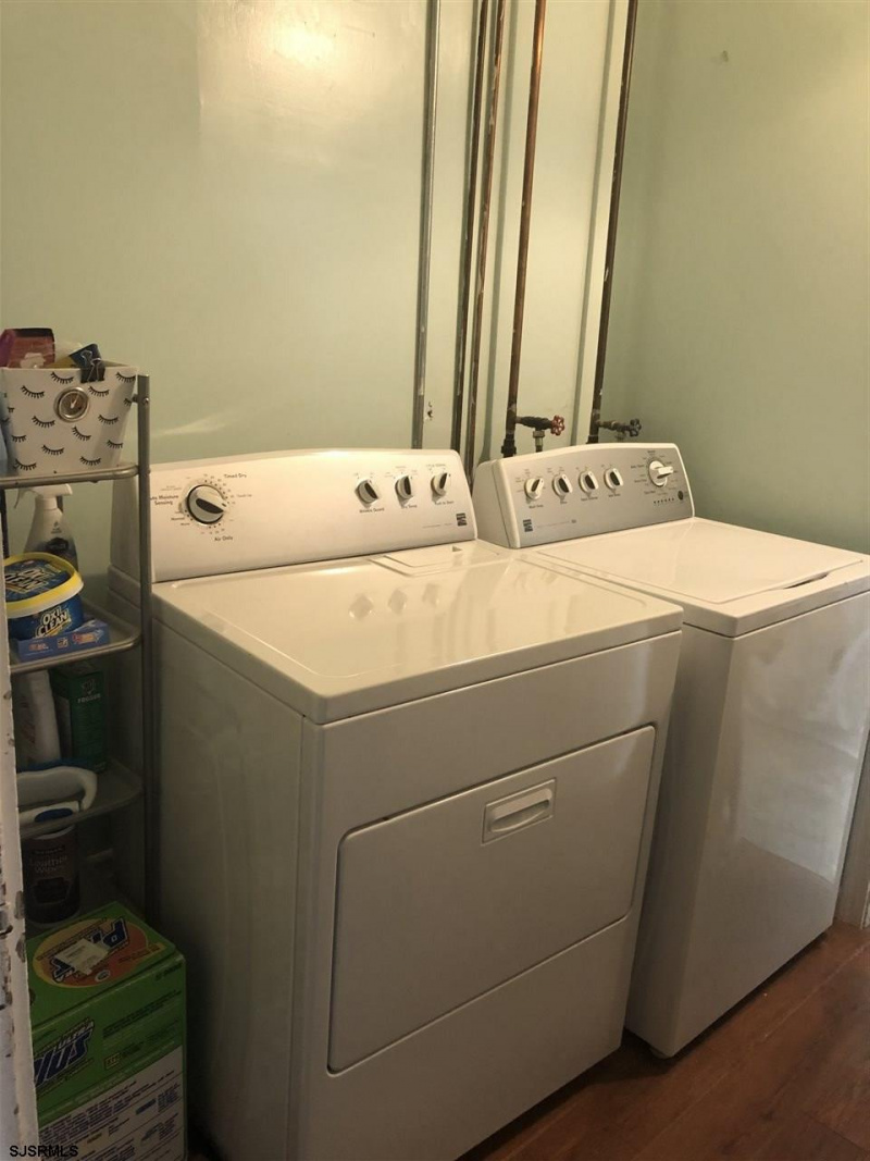 616 Philadelphia Ave, Egg Harbor City, New Jersey 08215, 4 Bedrooms Bedrooms, 13 Rooms Rooms,3 BathroomsBathrooms,Residential,For Sale,Philadelphia Ave,541373