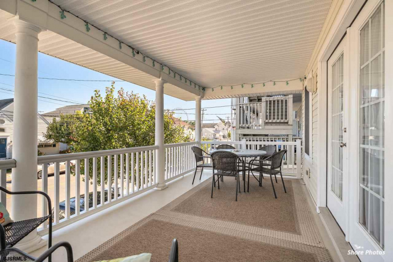 808 7th st, Ocean City, New Jersey 08226, 3 Bedrooms Bedrooms, 8 Rooms Rooms,2 BathroomsBathrooms,Condominium,For Sale,7th st,543586