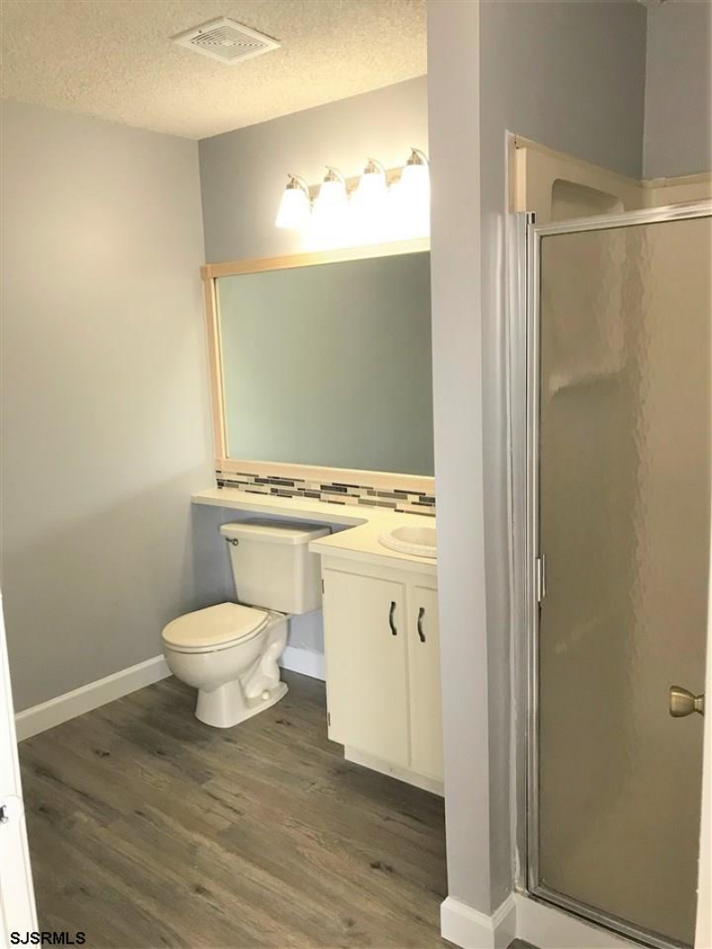 111 Iroquois Dr, Galloway Township, New Jersey 08205, 2 Bedrooms Bedrooms, 6 Rooms Rooms,2 BathroomsBathrooms,Condominium,For Sale,Iroquois Dr,541306