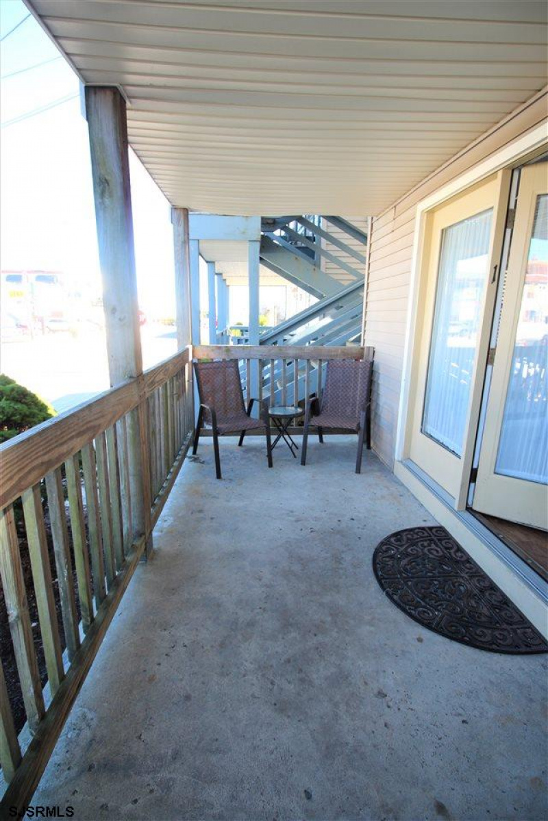 610 14th St, Ocean City, New Jersey 08226, 3 Bedrooms Bedrooms, 7 Rooms Rooms,1 BathroomBathrooms,Condominium,For Sale,14th St,543642