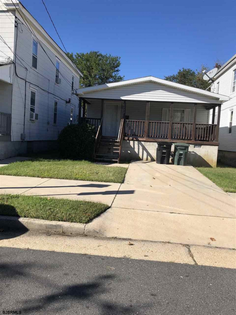 2105 Caspian, Atlantic City, New Jersey 08401-3018, 3 Bedrooms Bedrooms, 5 Rooms Rooms,2 BathroomsBathrooms,Residential,For Sale,Caspian,543649