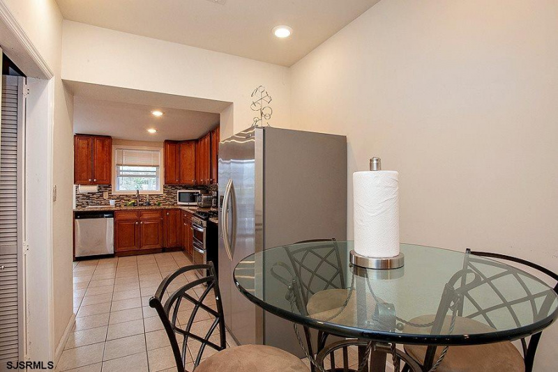 417 Dr Martin Luther King, Atlantic City, New Jersey 08401, 3 Bedrooms Bedrooms, 6 Rooms Rooms,1 BathroomBathrooms,Residential,For Sale,Dr Martin Luther King,543428