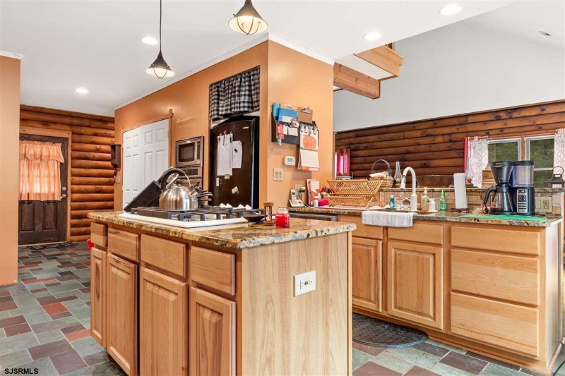 722 Belmar Ave, Galloway Township, New Jersey 08205, 3 Bedrooms Bedrooms, 5 Rooms Rooms,2 BathroomsBathrooms,Residential,For Sale,Ave,540170