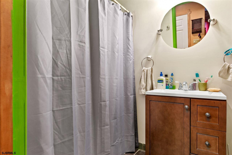 722 Belmar Ave, Galloway Township, New Jersey 08205, 3 Bedrooms Bedrooms, 5 Rooms Rooms,2 BathroomsBathrooms,Residential,For Sale,Ave,540170