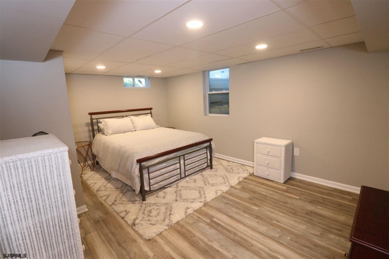 129 Alameda, Absecon, New Jersey 08201, 3 Bedrooms Bedrooms, 8 Rooms Rooms,2 BathroomsBathrooms,Residential,For Sale,Alameda,541316