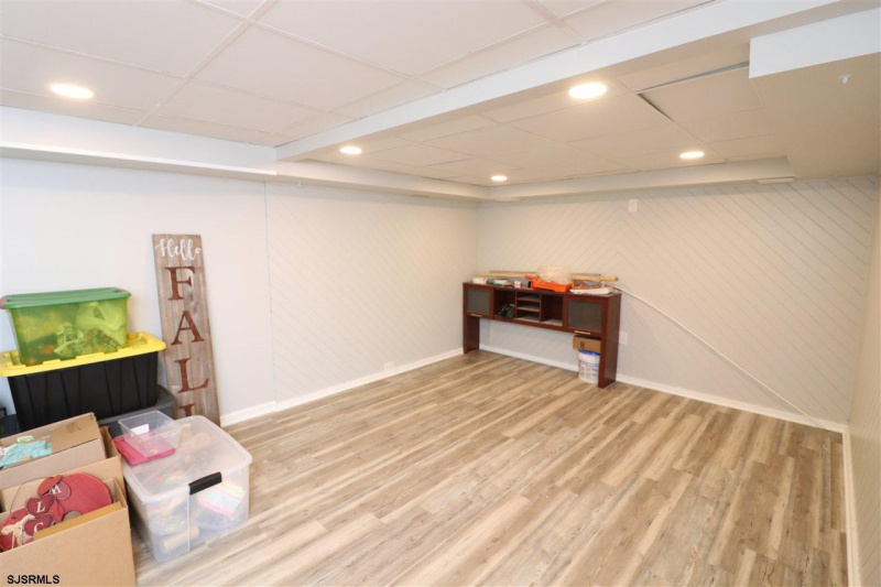 129 Alameda, Absecon, New Jersey 08201, 3 Bedrooms Bedrooms, 8 Rooms Rooms,2 BathroomsBathrooms,Residential,For Sale,Alameda,541316