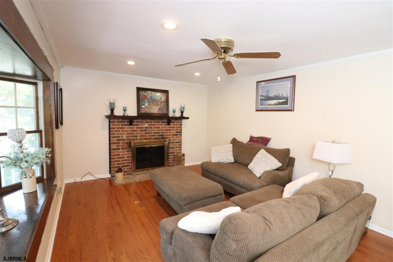 129 Alameda, Absecon, New Jersey 08201, 3 Bedrooms Bedrooms, 8 Rooms Rooms,2 BathroomsBathrooms,Residential,For Sale,Alameda,541316