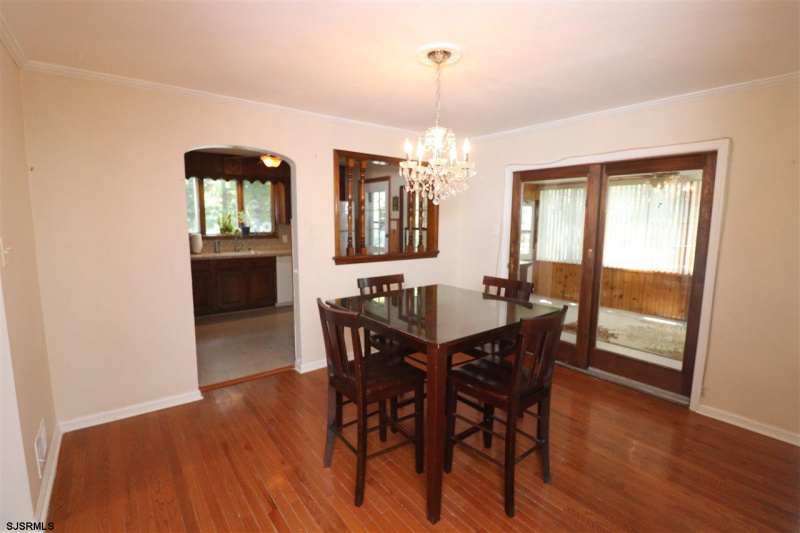 129 Alameda, Absecon, New Jersey 08201, 3 Bedrooms Bedrooms, 8 Rooms Rooms,2 BathroomsBathrooms,Residential,For Sale,Alameda,541316