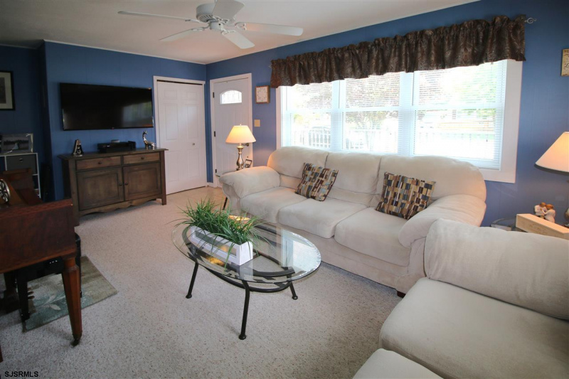 6313 Oliver, Mays Landing, New Jersey 08330, 2 Bedrooms Bedrooms, 5 Rooms Rooms,1 BathroomBathrooms,Residential,For Sale,Oliver,540614
