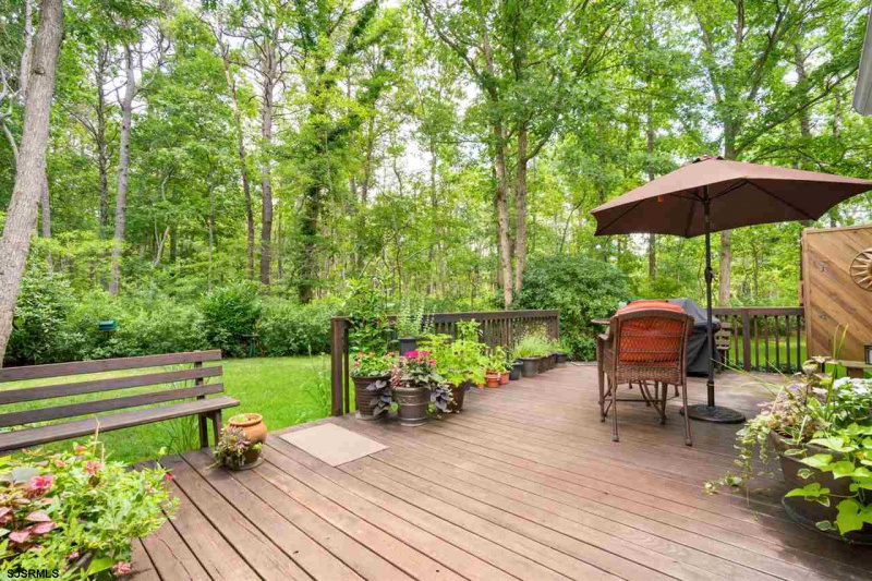 211 Linda, Galloway Township, New Jersey 08205, 5 Bedrooms Bedrooms, 15 Rooms Rooms,3 BathroomsBathrooms,Residential,For Sale,Linda,539244