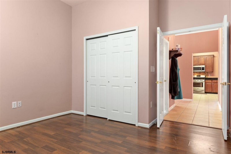 201 Limerick St, Smithville, New Jersey 08205, 3 Bedrooms Bedrooms, 8 Rooms Rooms,2 BathroomsBathrooms,Residential,For Sale,Limerick St,541749