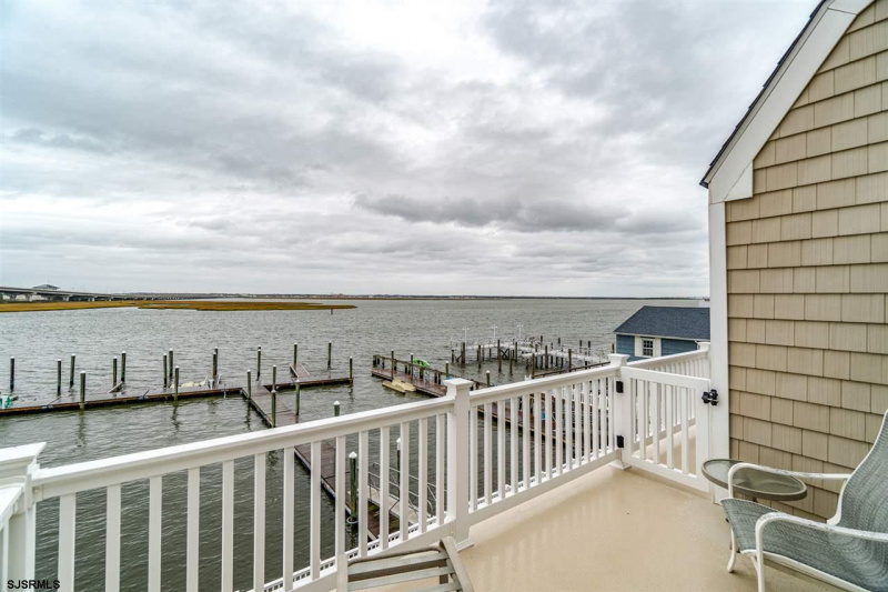 610B Pleasure Ave, Ocean City, New Jersey 08226, 3 Bedrooms Bedrooms, 8 Rooms Rooms,3 BathroomsBathrooms,Condominium,For Sale,Pleasure Ave,543938