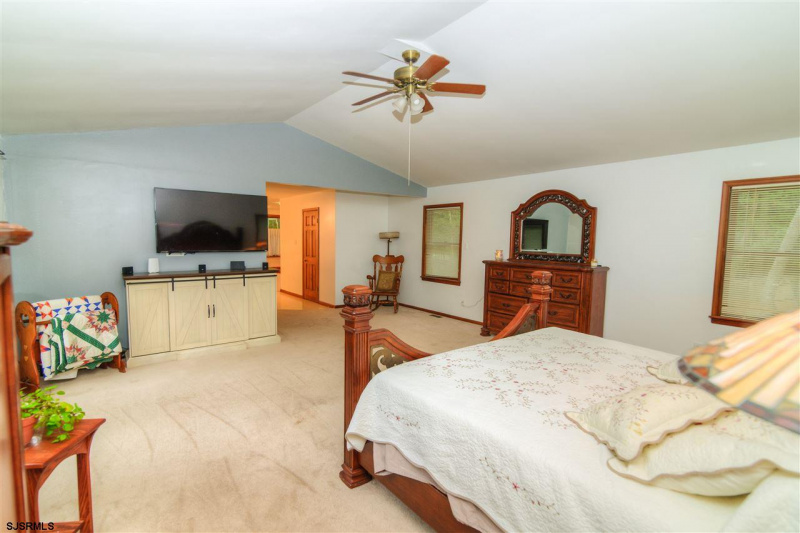 513a Seaview, Galloway Township, New Jersey 45219-0, 4 Bedrooms Bedrooms, 9 Rooms Rooms,4 BathroomsBathrooms,Residential,For Sale,Seaview,541584