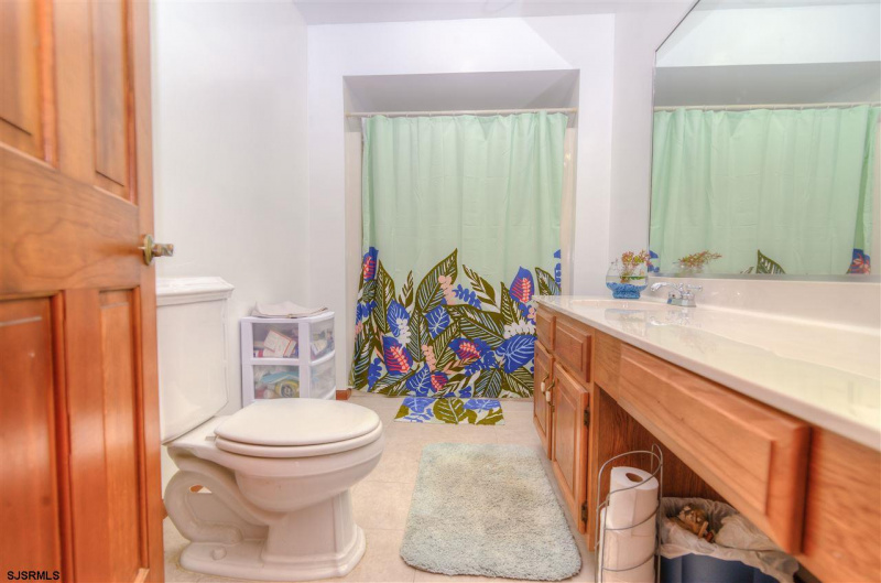 513a Seaview, Galloway Township, New Jersey 45219-0, 4 Bedrooms Bedrooms, 9 Rooms Rooms,4 BathroomsBathrooms,Residential,For Sale,Seaview,541584