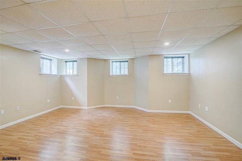 4712 Summersweet, Mays Landing, New Jersey 08330, 3 Bedrooms Bedrooms, 7 Rooms Rooms,1 BathroomBathrooms,Residential,For Sale,Summersweet,544175