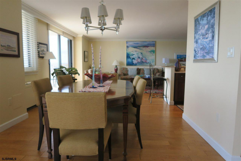 5000 BOARDWALK, Ventnor, New Jersey 08406, 3 Bedrooms Bedrooms, 9 Rooms Rooms,3 BathroomsBathrooms,Condominium,For Sale,BOARDWALK,540928