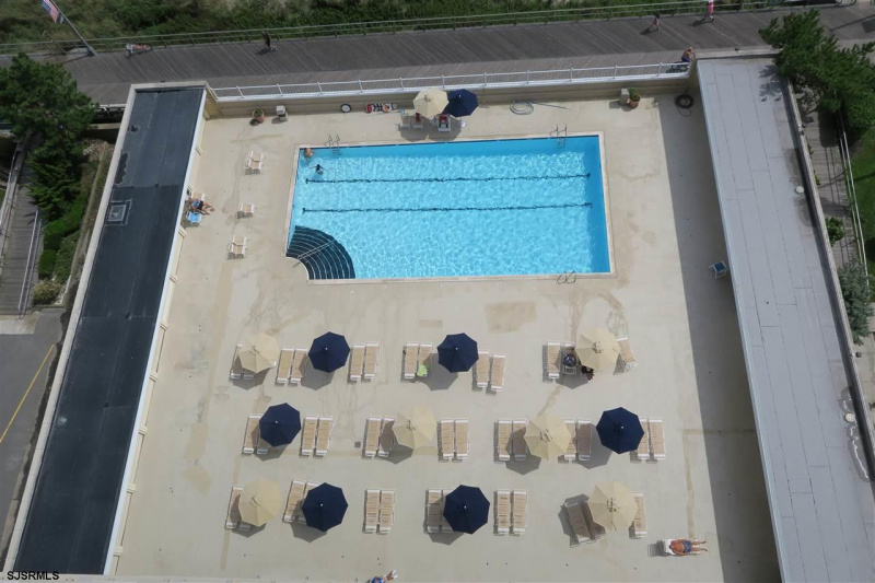 5000 BOARDWALK, Ventnor, New Jersey 08406, 3 Bedrooms Bedrooms, 9 Rooms Rooms,3 BathroomsBathrooms,Condominium,For Sale,BOARDWALK,540928