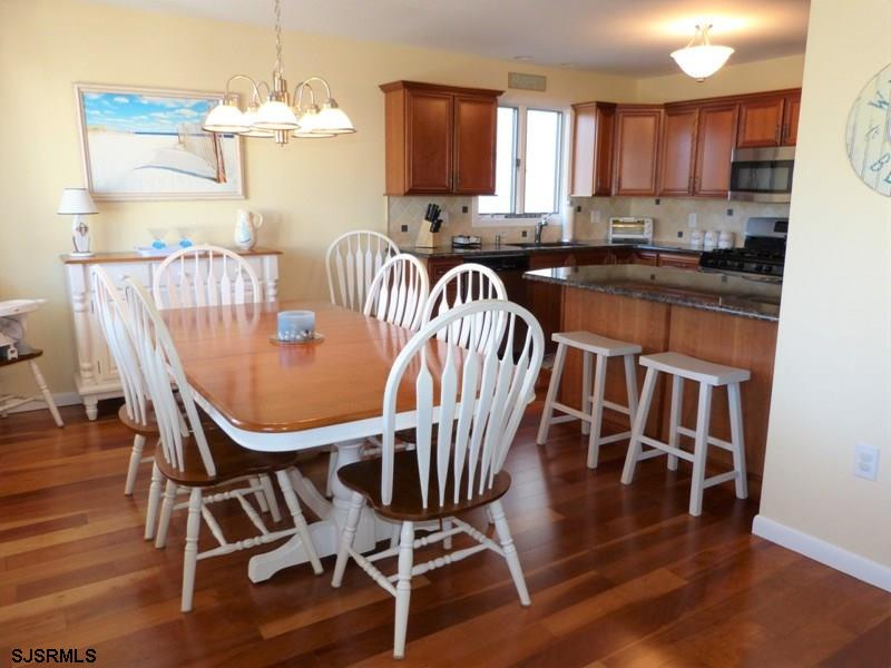 3100 Simpson, Ocean City, New Jersey 08226, 4 Bedrooms Bedrooms, 8 Rooms Rooms,2 BathroomsBathrooms,Condominium,For Sale,Simpson,544194