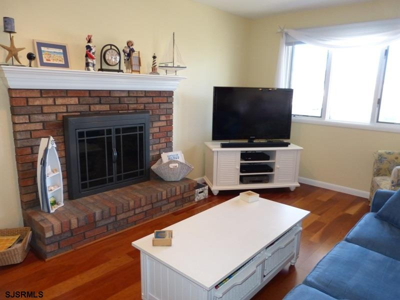 3100 Simpson, Ocean City, New Jersey 08226, 4 Bedrooms Bedrooms, 8 Rooms Rooms,2 BathroomsBathrooms,Condominium,For Sale,Simpson,544194