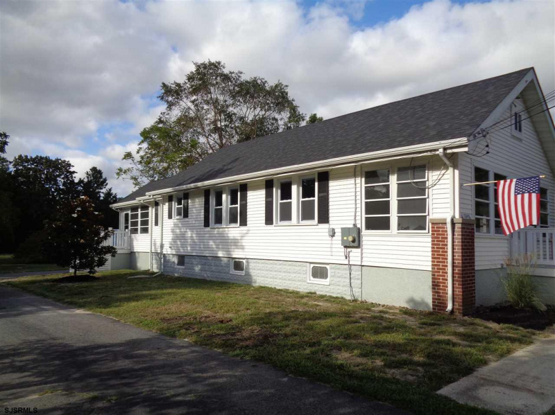 1048 Route 9 South, Marmora, New Jersey 08223, 2 Bedrooms Bedrooms, 4 Rooms Rooms,1 BathroomBathrooms,Residential,For Sale,Route 9 South,541994