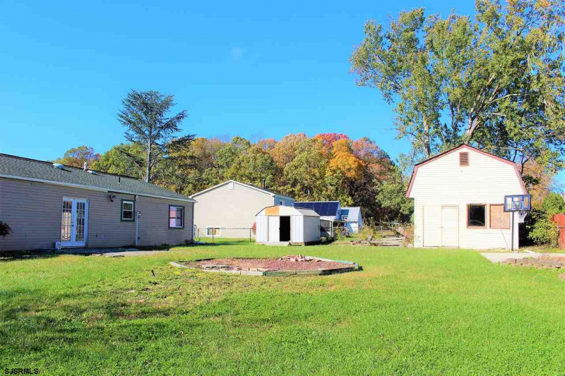 5 Ivy Hall, Sicklerville, New Jersey 08081, 3 Bedrooms Bedrooms, 6 Rooms Rooms,1 BathroomBathrooms,Residential,For Sale,Ivy Hall,544450